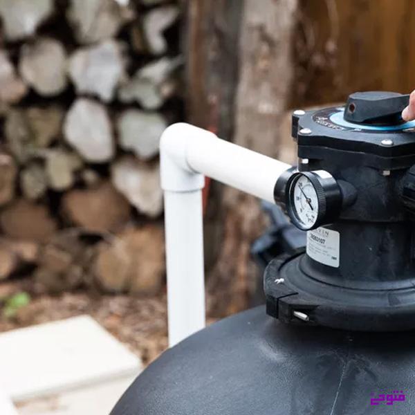 نحوه جارو کردن استخر