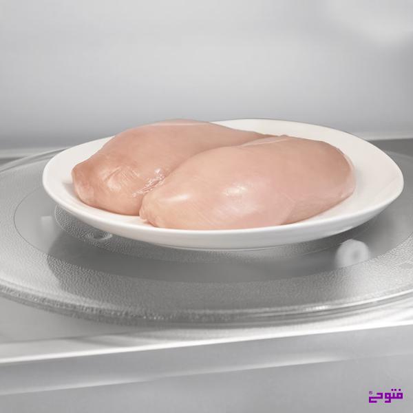 یخ زدایی مرغ در ماکروفر